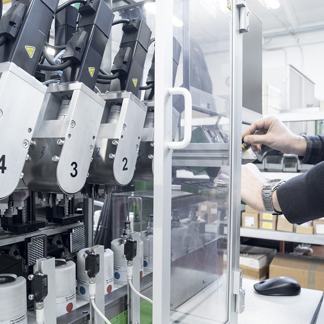 Inseritore pneumatico O Ring a teste multiple bm meccanica